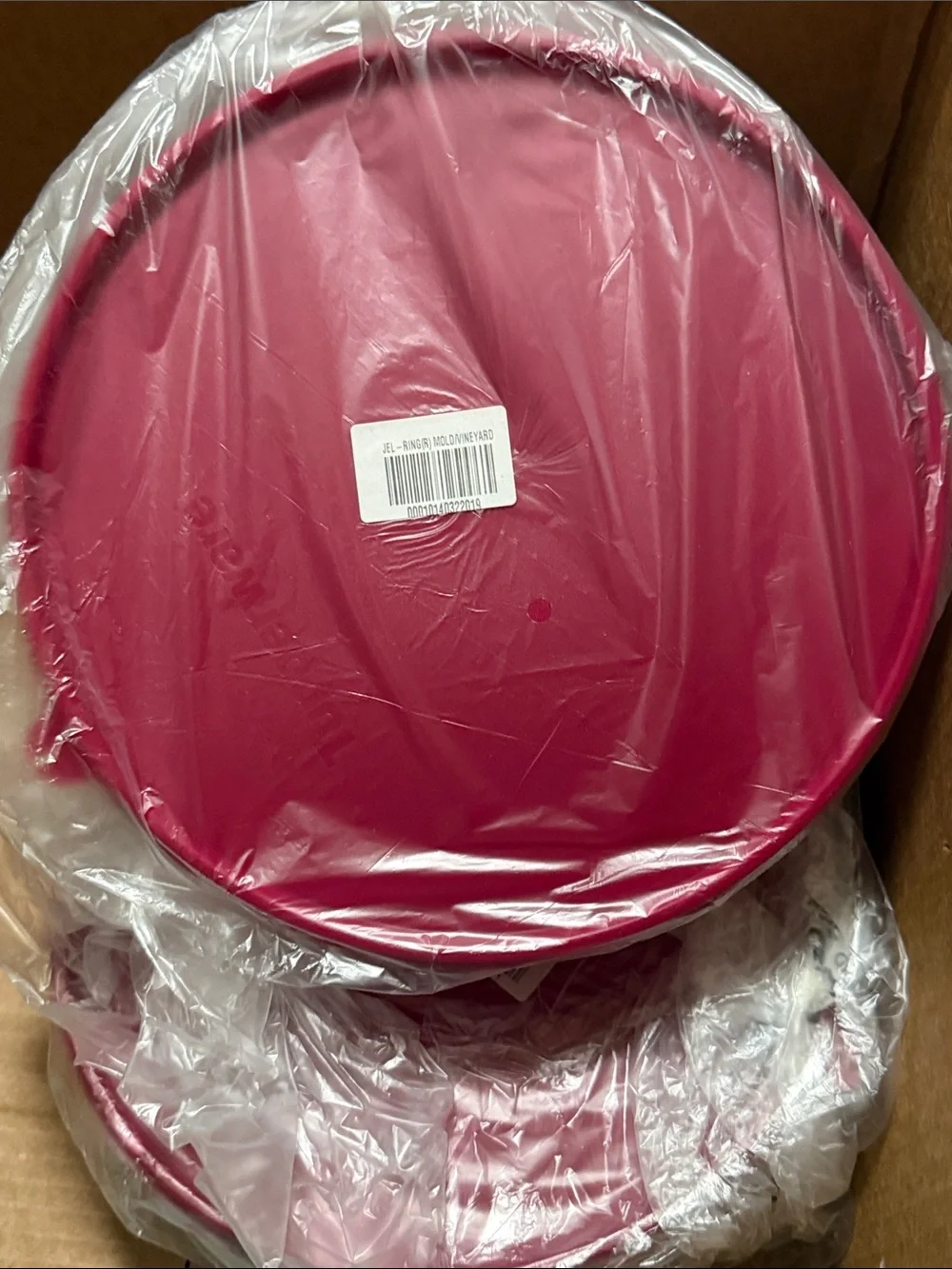 Tupperware Jel-Ring Jello Dessert Serving Mold in Burgundy & Clear Color